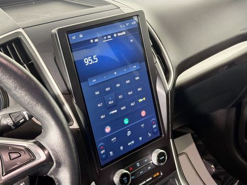 Used 2024 Ford Edge SEL w/ Convenience Package image 14