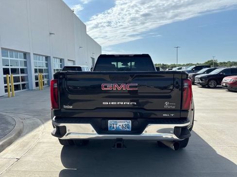 Used 2024 GMC Sierra 3500 SLT w/ SLT Premium Package AWD/4WD image 4