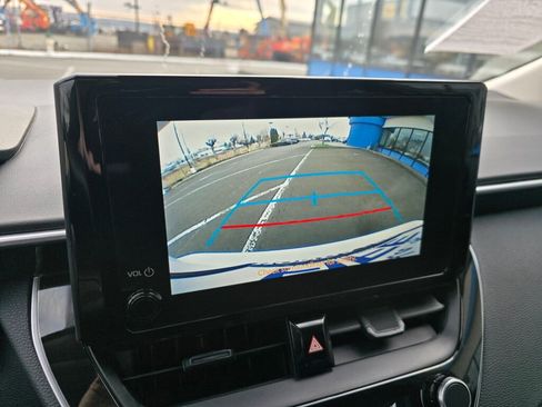 Used 2024 Toyota Corolla LE image 24