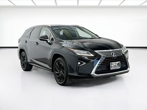 Used 2019 Lexus RX 350L Luxury w/ Accessory Package FWD image 3