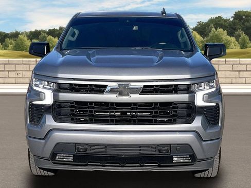 Used 2024 Chevrolet Silverado 1500 RST w/ Convenience Package II AWD/4WD image 3