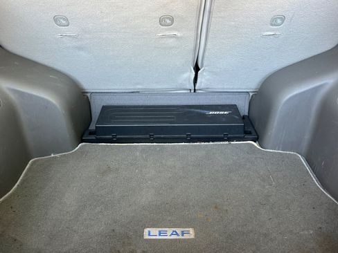 Used 2013 Nissan Leaf SV w/ LED & Quick Charge Pkg FWD image 22