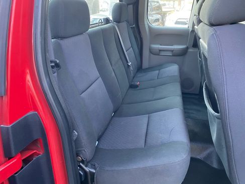 Used 2010 Chevrolet Silverado 1500 W/T RWD image 39