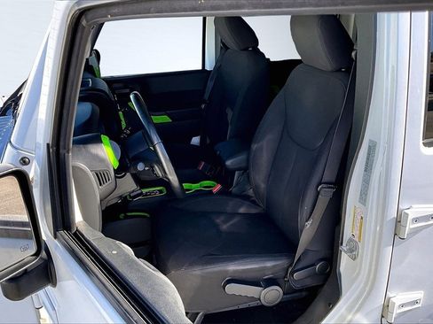 Used 2017 Jeep Wrangler Unlimited Sport w/ Quick Order Package 24S image 26