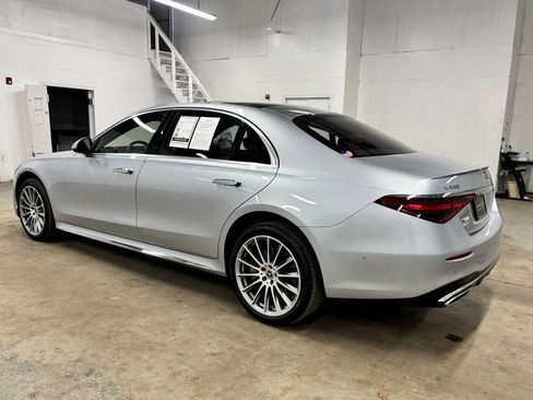 Certified 2023 Mercedes-Benz S 580 4MATIC Sedan image 6