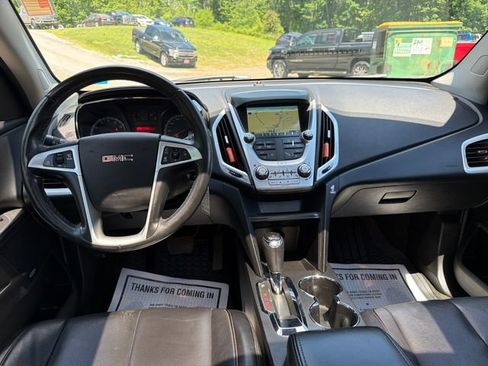 Used 2017 GMC Terrain SLT w/ Open Road Package AWD/4WD image 14