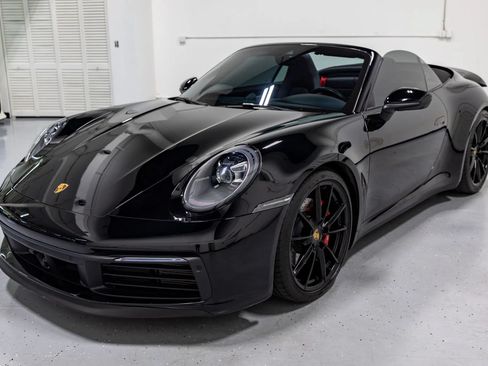 Used 2020 Porsche 911 Carrera S RWD image 4