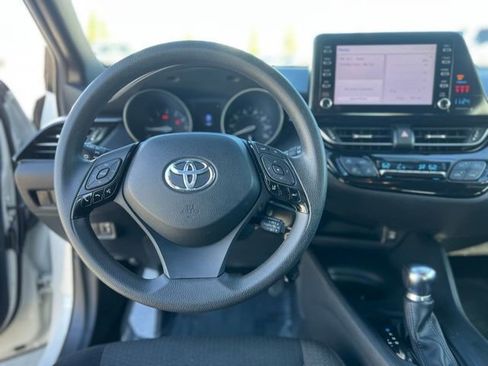 Used 2019 Toyota C-HR LE image 12