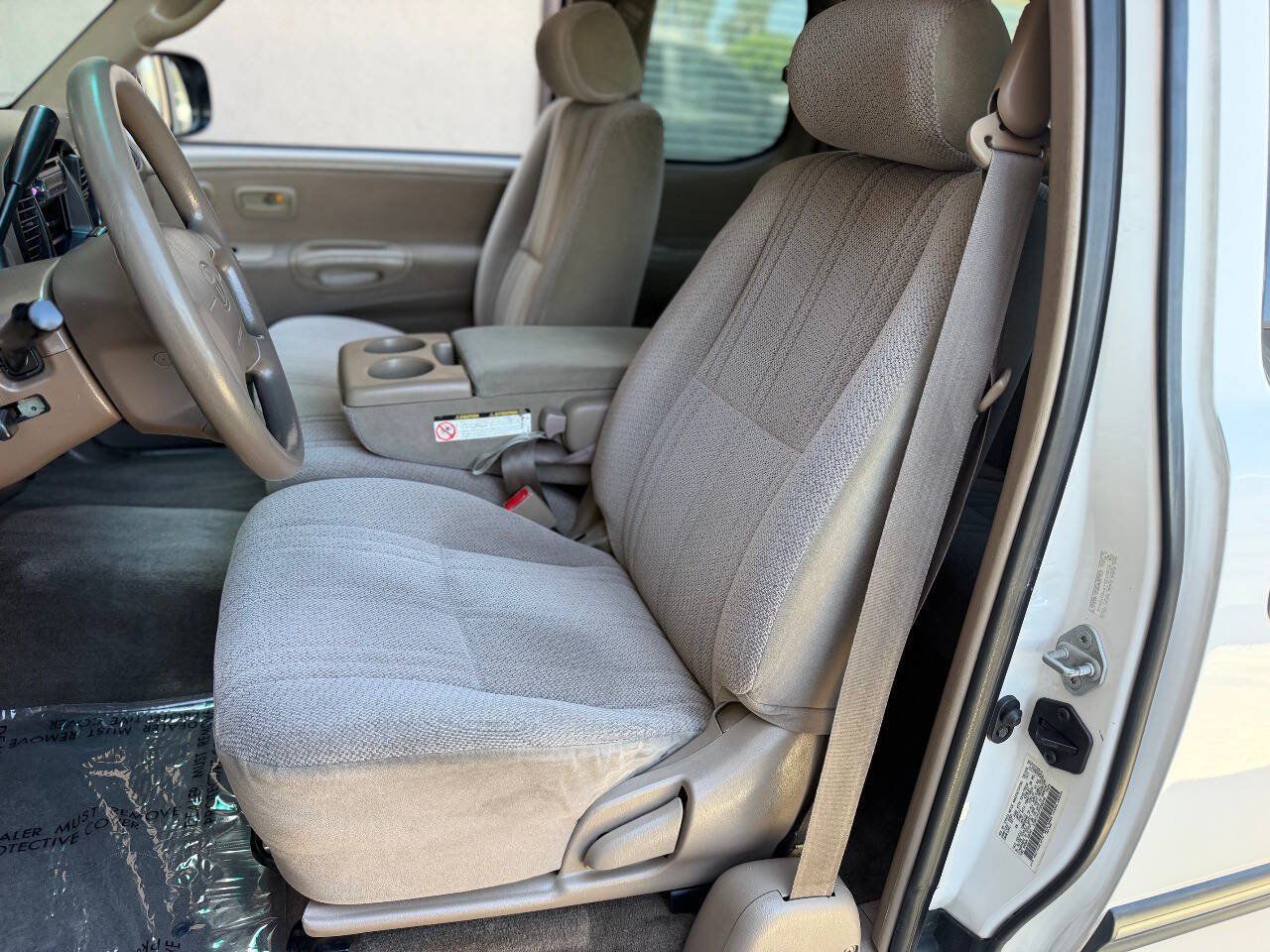 Used 2000 Toyota Tundra SR5 w/ Convenience Pkg RWD image 12