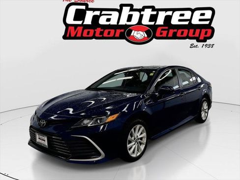 Certified 2023 Toyota Camry LE image 1
