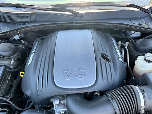 Used 2021 Chrysler 300 S w/ S Model Appearance Package RWD image 30