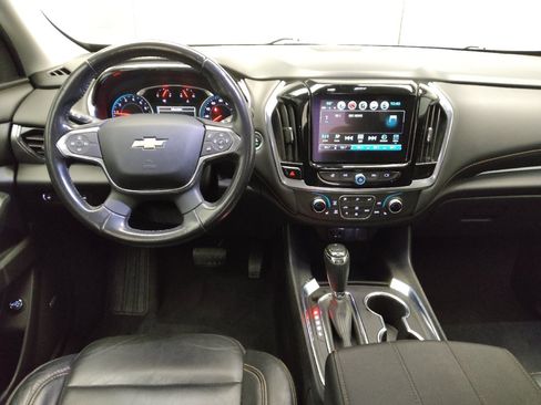 Used 2019 Chevrolet Traverse RS FWD image 22