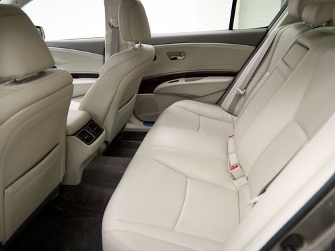 Used 2014 Acura RLX Hybrid w/ Technology Package AWD/4WD image 24