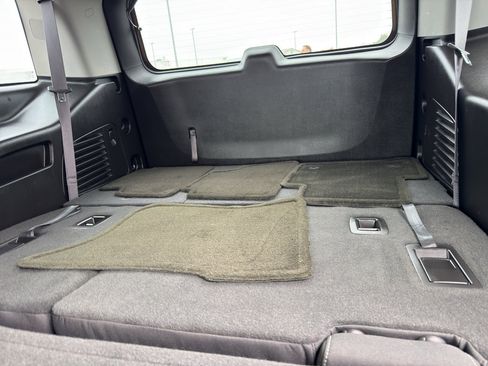 Used 2016 Chevrolet Tahoe LS image 36