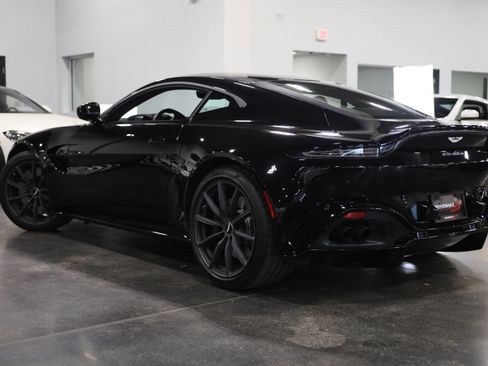 Used 2020 Aston Martin V8 Vantage Coupe RWD image 4