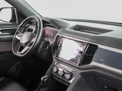 Used 2023 Volkswagen Atlas Cross Sport SEL AWD/4WD image 26