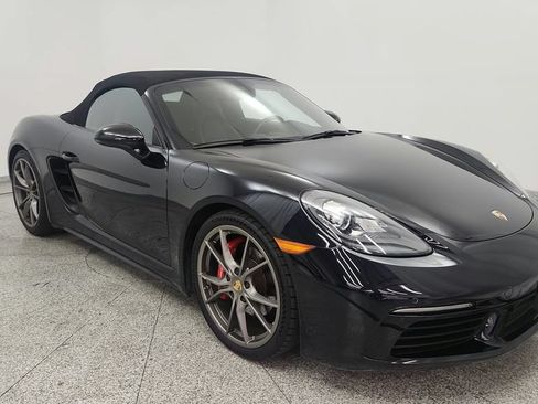 Used 2018 Porsche 718 Boxster S RWD image 47