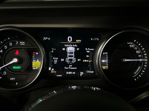 Used 2021 Jeep Wrangler Unlimited Rubicon 4xe w/ Steel Bumper Group image 13