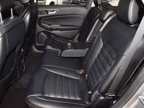 Used 2024 Ford Edge SEL AWD/4WD image 14