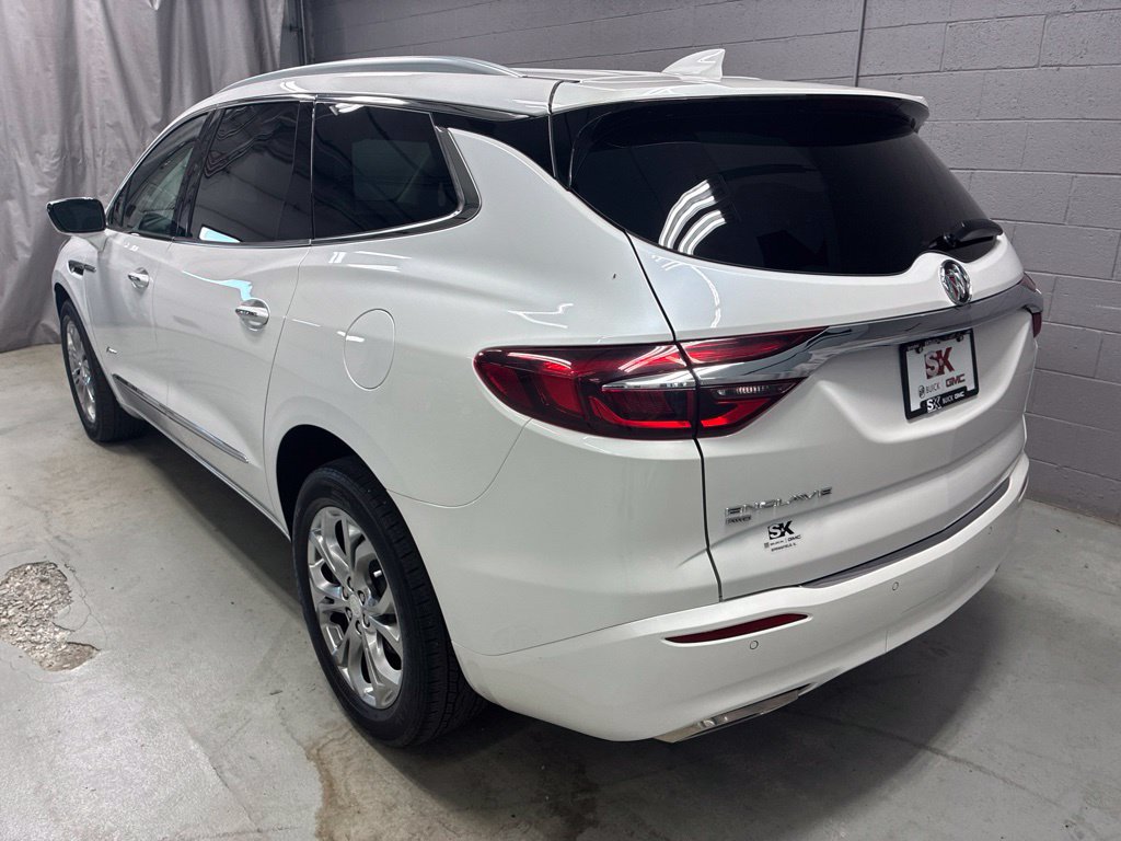 Used 2021 Buick Enclave Avenir w/ Avenir Technology Package AWD/4WD image 36