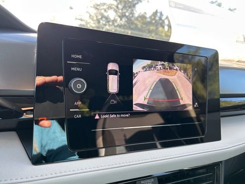 New 2026 Volkswagen Taos S image 33