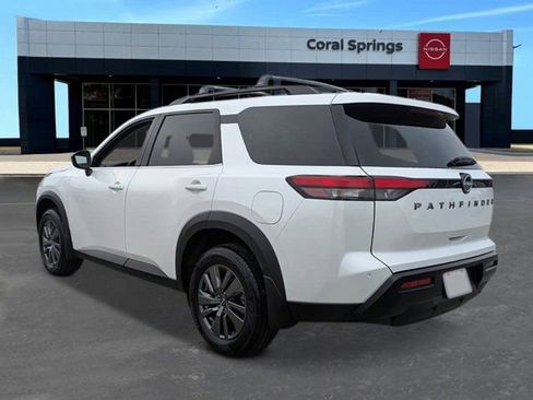 New 2026 Nissan Pathfinder SV image 3