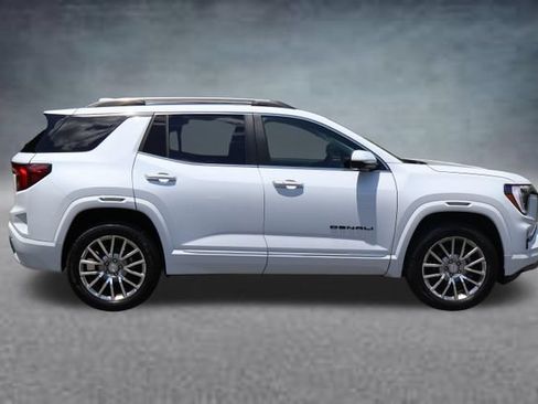 New 2026 GMC Terrain Denali w/ LPO, Black Badging Package AWD/4WD image 2
