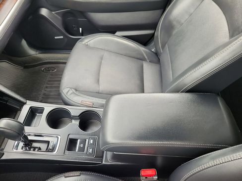 Used 2019 Subaru Outback 3.6R Limited w/ Popular Package #2 AWD/4WD image 22