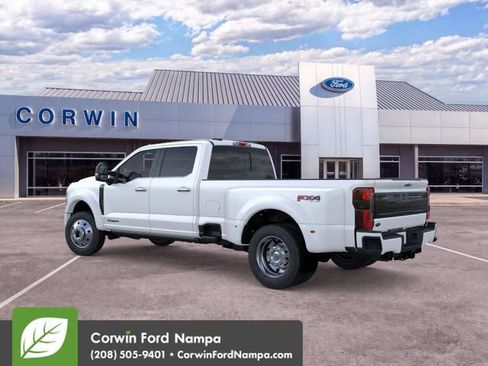 New 2026 Ford F450 Platinum w/ FX4 Off-Road Package AWD/4WD image 5