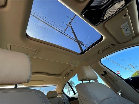 Used 2021 BMW 740i RWD image 22