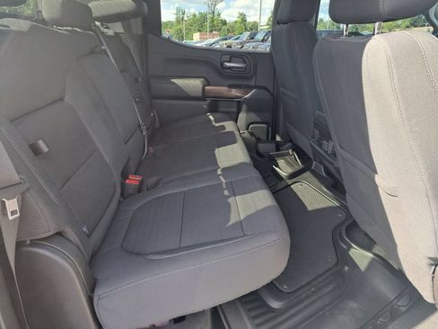 Used 2022 Chevrolet Silverado 1500 LT Trail Boss w/ Bed Protection Package AWD/4WD image 26