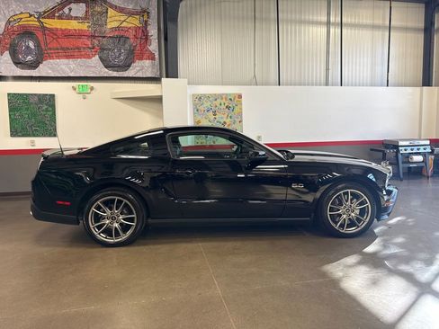 Used 2012 Ford Mustang GT Premium w/ Brembo Brake Pkg image 3