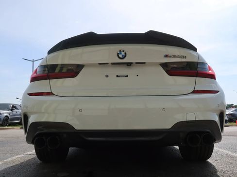 Used 2022 BMW M340i RWD image 10