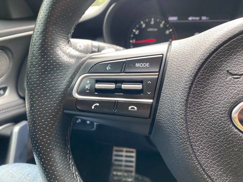 Used 2020 Kia Stinger GT1 AWD/4WD image 26