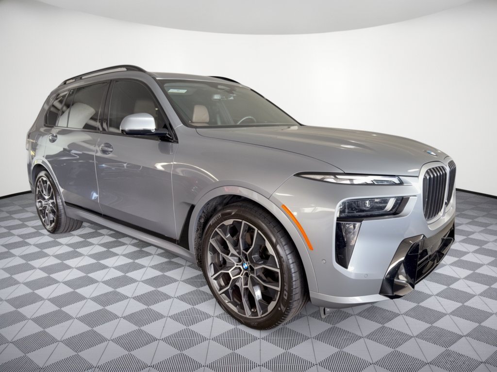 Certified 2024 BMW X7 xDrive40i w/ Executive Package AWD/4WD image 5