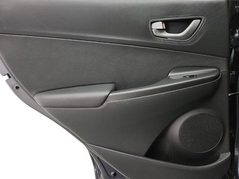 Used 2019 Hyundai Kona Limited image 22