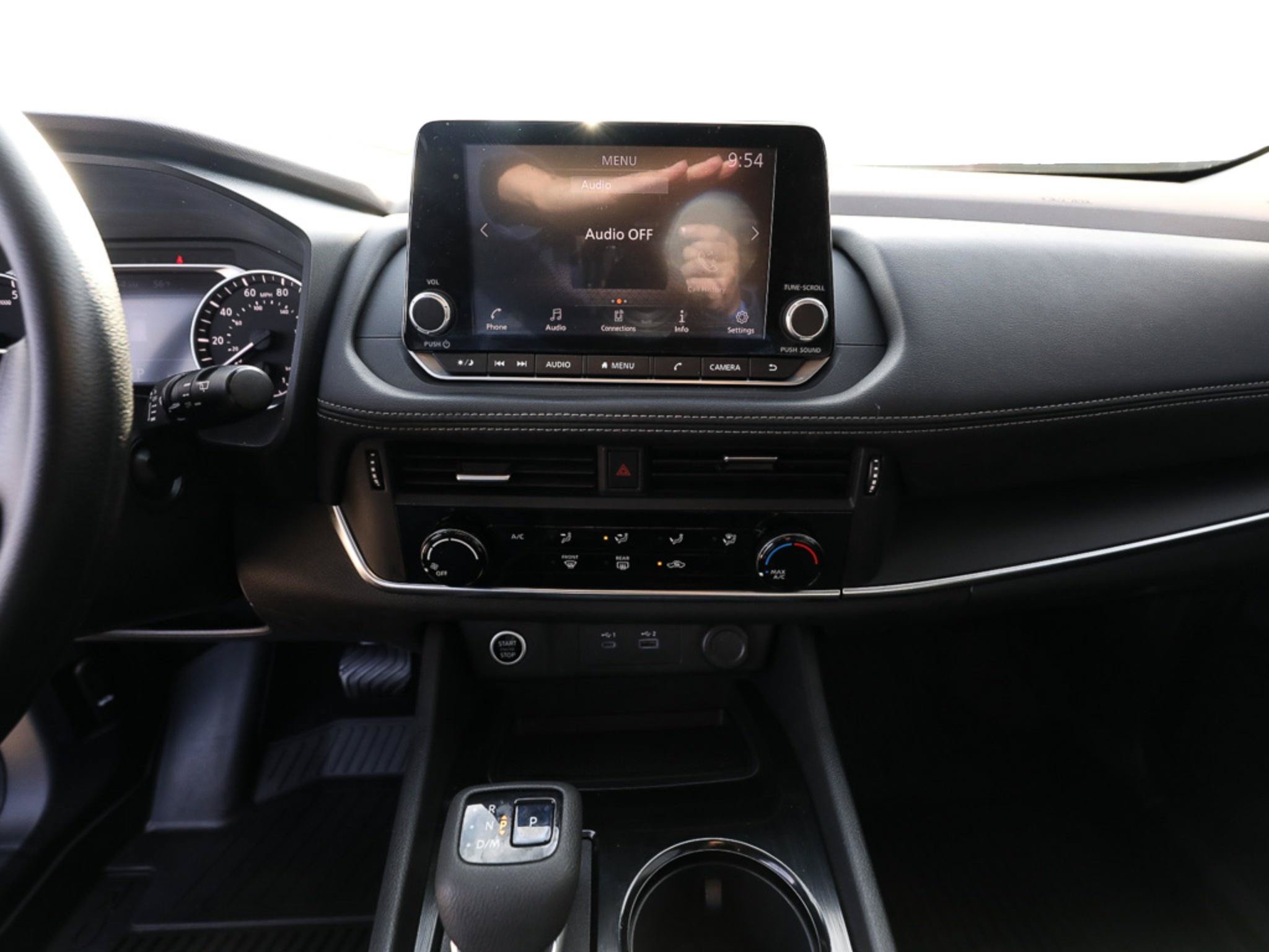 Used 2021 Nissan Rogue S AWD/4WD image 16