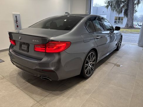 Used 2017 BMW 540i image 7