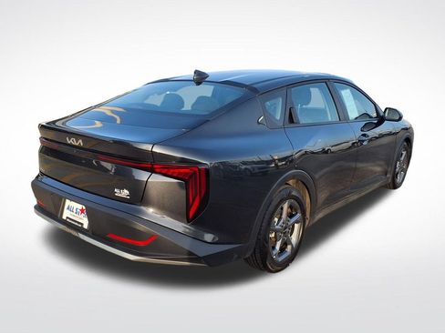 Used 2025 Kia K4 FWD image 8