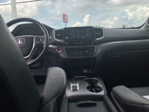 Used 2023 Honda Ridgeline RTL-E image 39