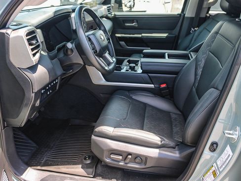 Used 2024 Toyota Tundra Limited AWD/4WD image 18