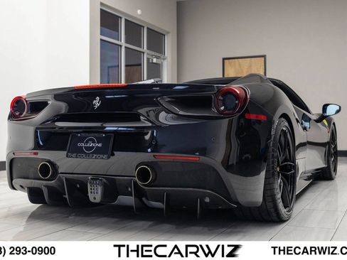 Used 2019 Ferrari 488 Spider RWD image 23