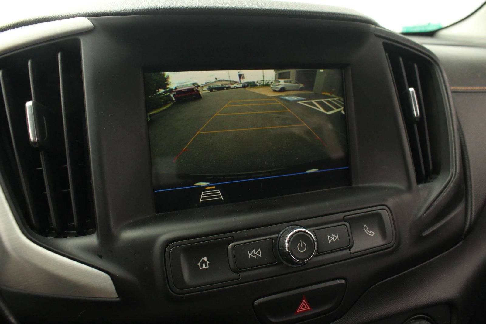 Used 2019 GMC Terrain SLE FWD image 32
