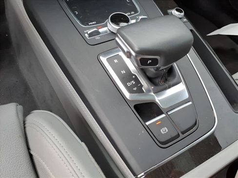 Used 2019 Audi Q5 Prestige image 20