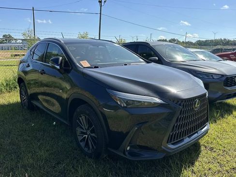 Used 2023 Lexus NX 350 AWD image 4