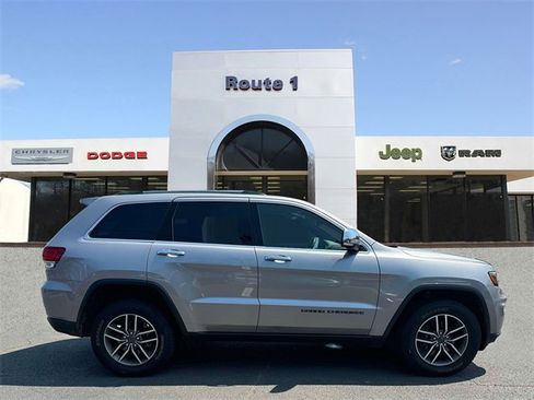 Certified 2021 Jeep Grand Cherokee Limited w/ Sun & Sound Group image 6