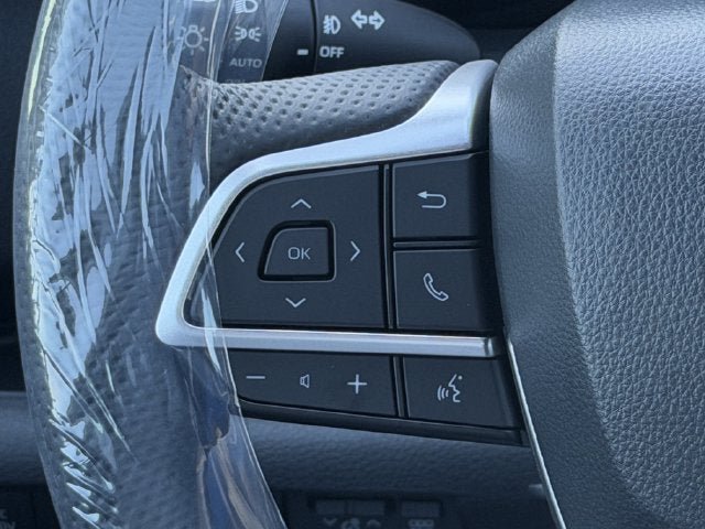 New 2026 Toyota Sienna XLE Woodland Edition AWD/4WD image 15