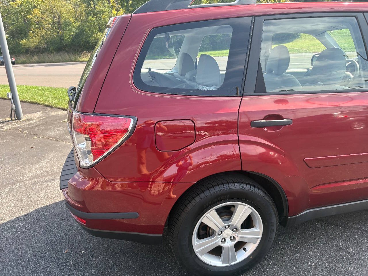 Used 2011 Subaru Forester 2.5X AWD/4WD image 3