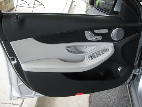 Used 2017 Mercedes-Benz C 300 Sedan image 10