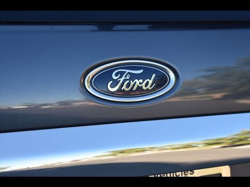 Used 2021 Ford EcoSport Titanium image 50